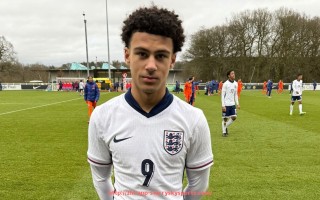 星空体育app-世俱杯比赛控球策略及攻防转换分析